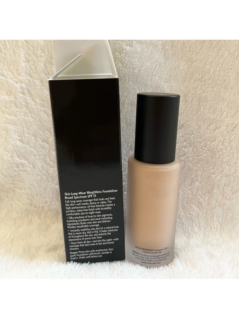 Bobbi Brown Skin Long Wear Weightless Foundation #C-046Cool Beige